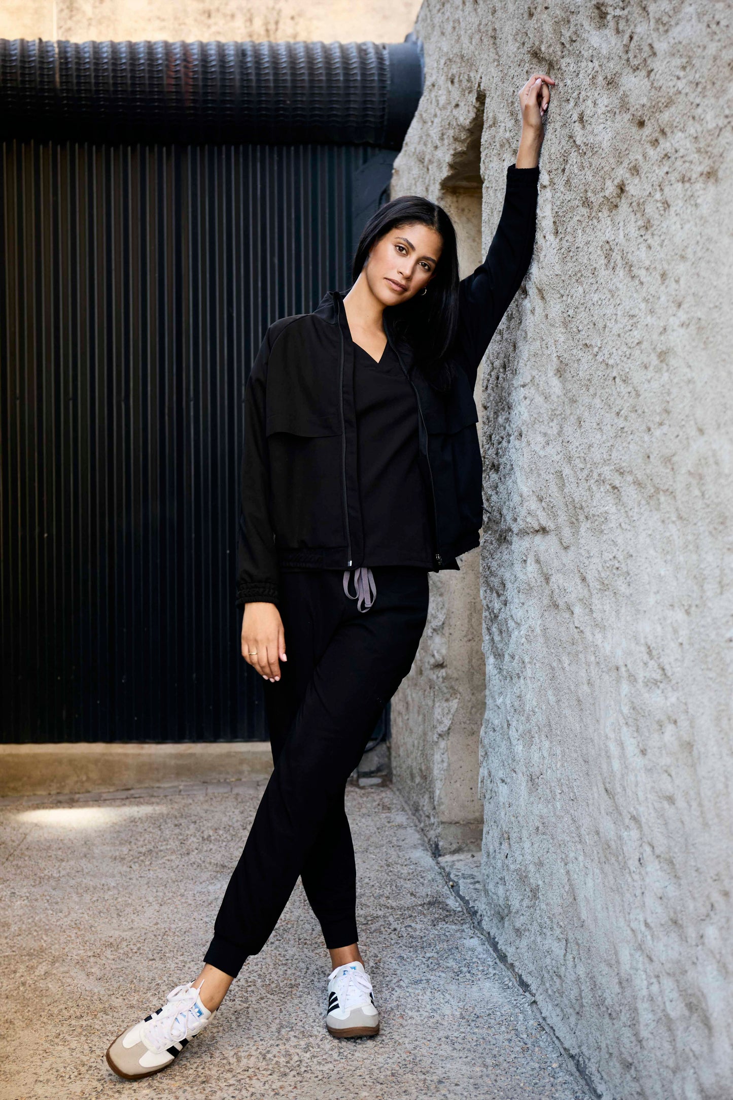The Ladies Scrub Jogger - Black