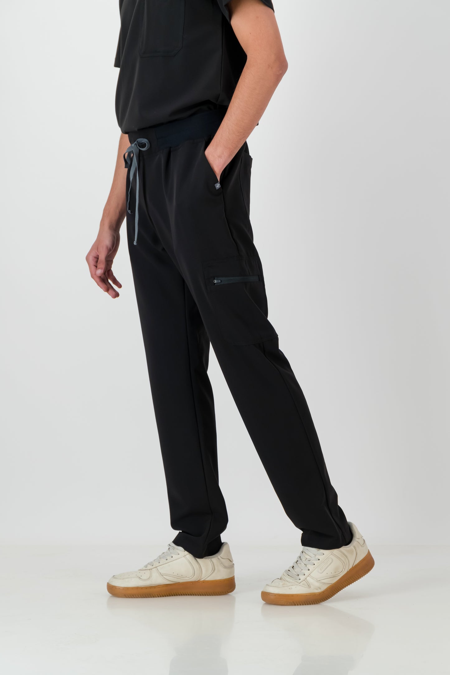 The Mens Straight Leg Scrub Pants - Black