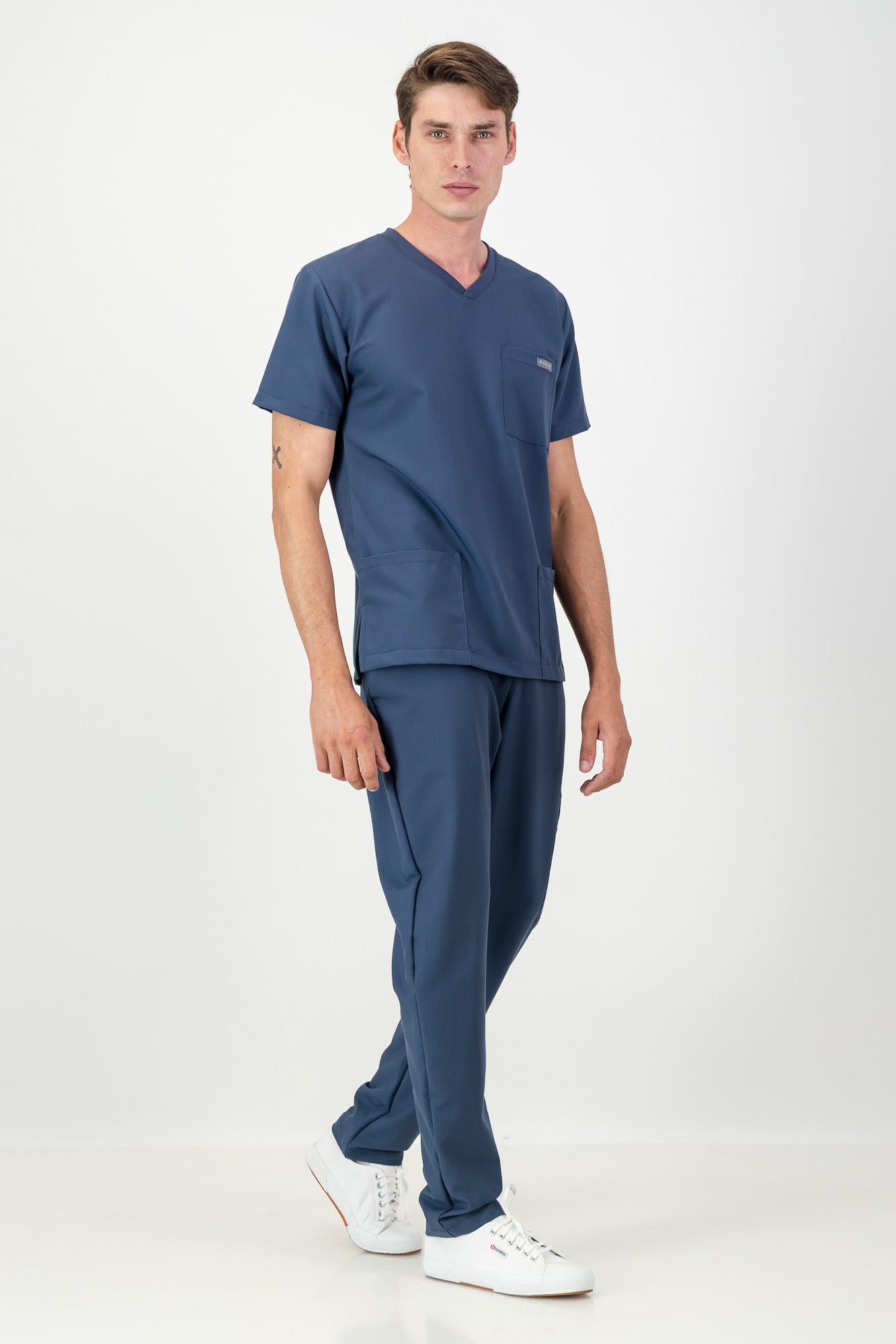 The Alexander Men's Scrub Top - Airforce