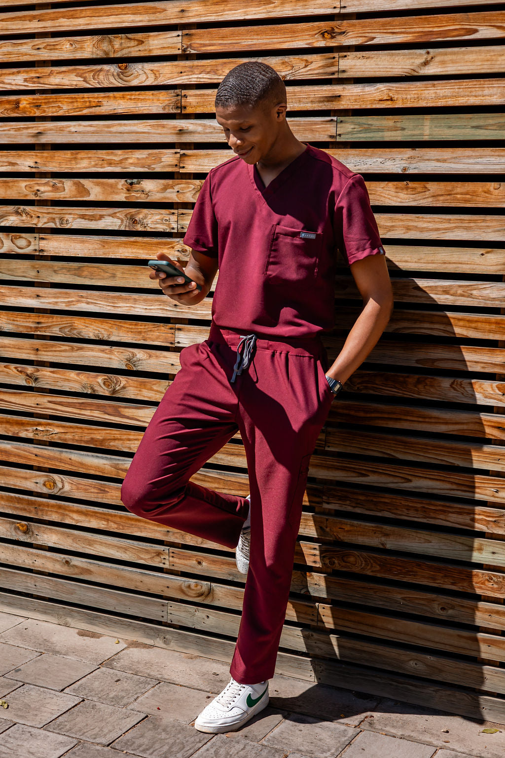 The Mens Straight Leg Scrub Pants - Burnt Cherry