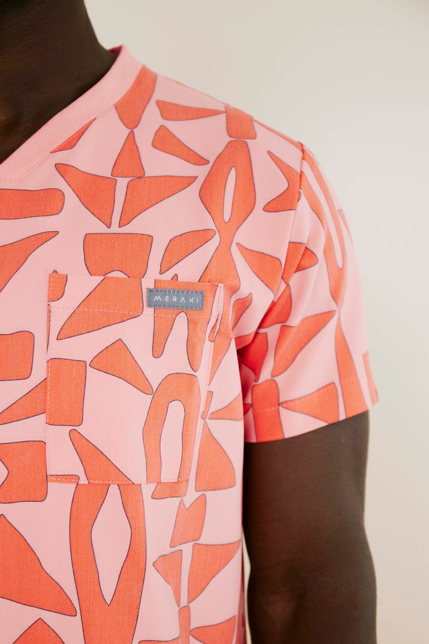 The Alexander Men's Scrub Top - Tambo Print