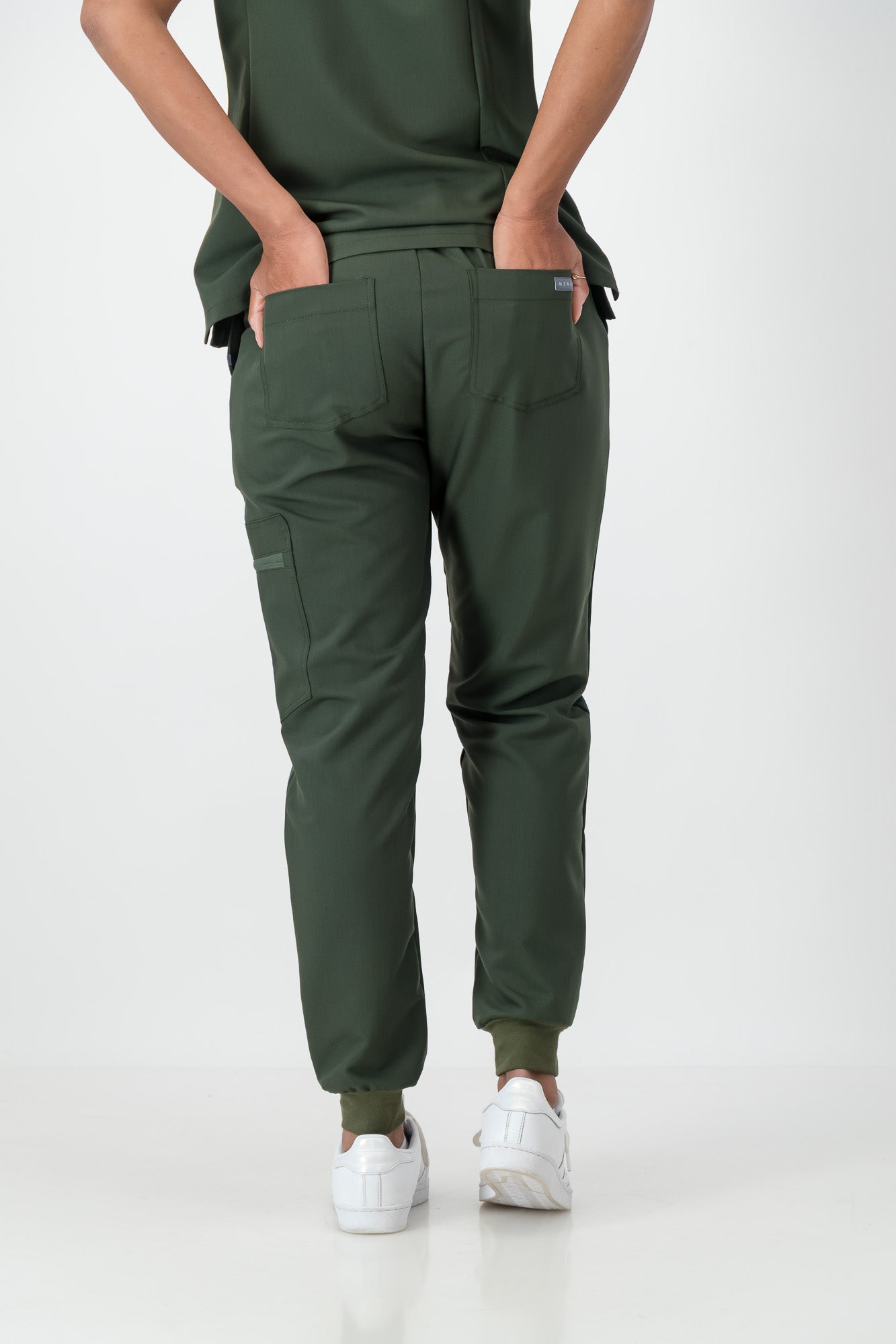 The Ladies Scrub Jogger - Bonsai