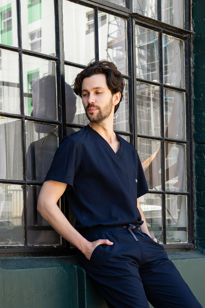 The Chris Men's Scrub Top - Navy - Meraki Scrubs