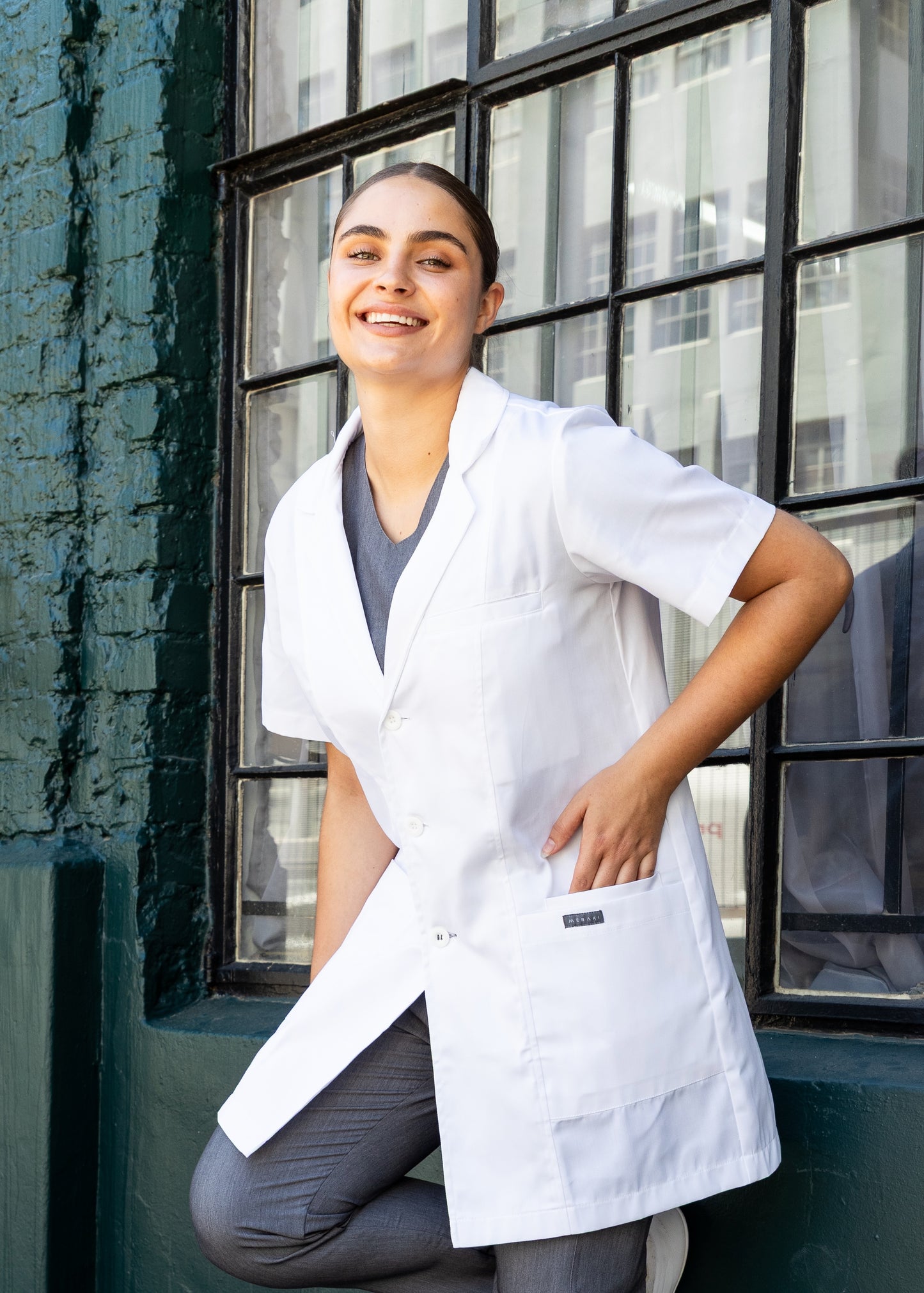 The Edison Unisex Short Sleeve Lab Coat