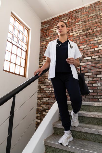 The Jane Women's Short Sleeve Lab Coat